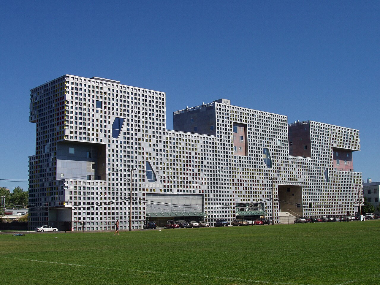 麻省理工学院