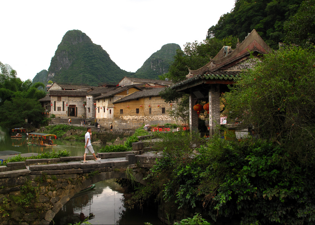 Hezhou