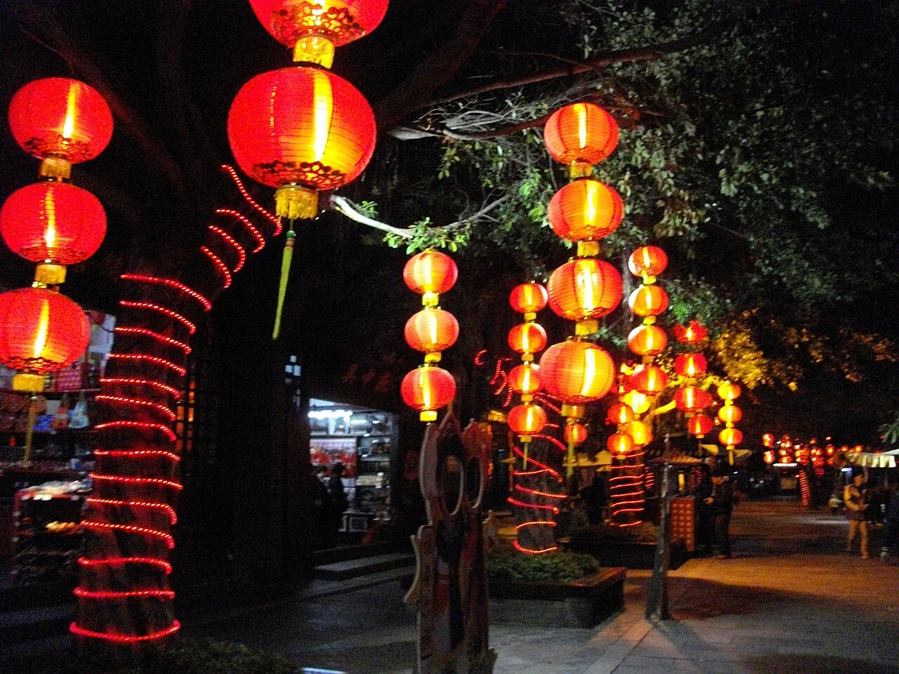 深圳