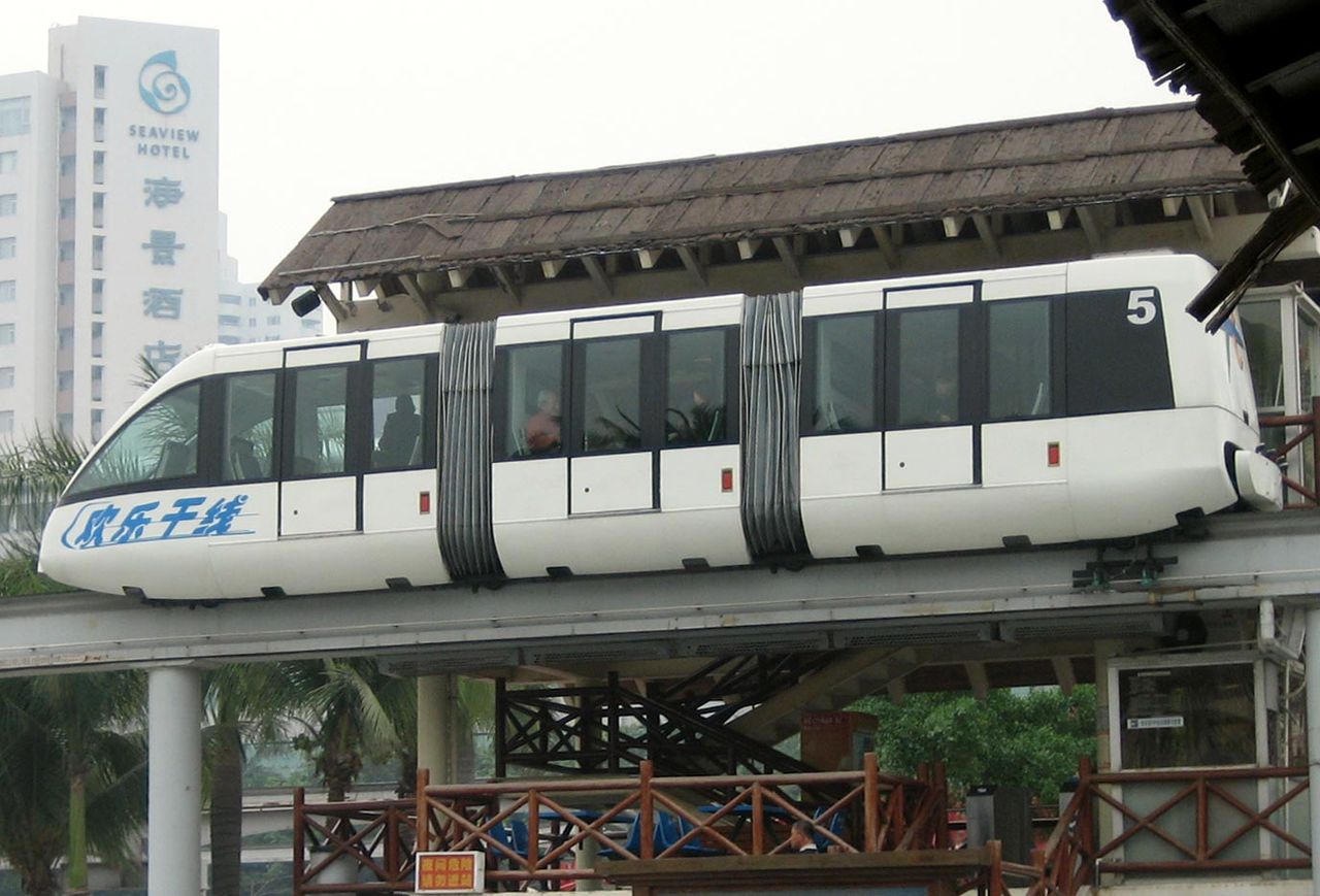 深圳