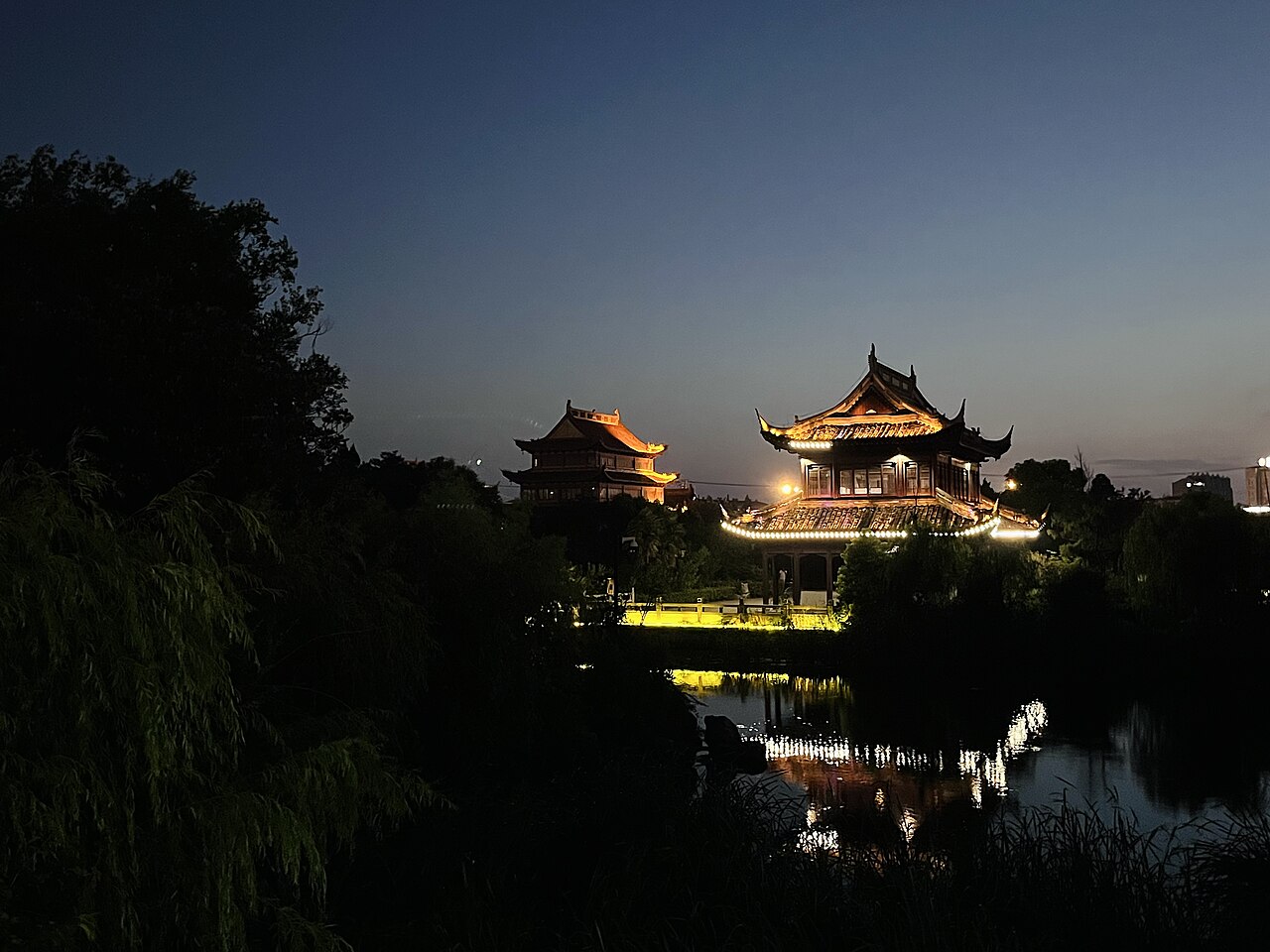 Qidong