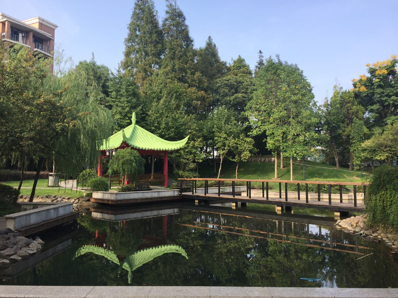 University of Shanghai for Science and Technology