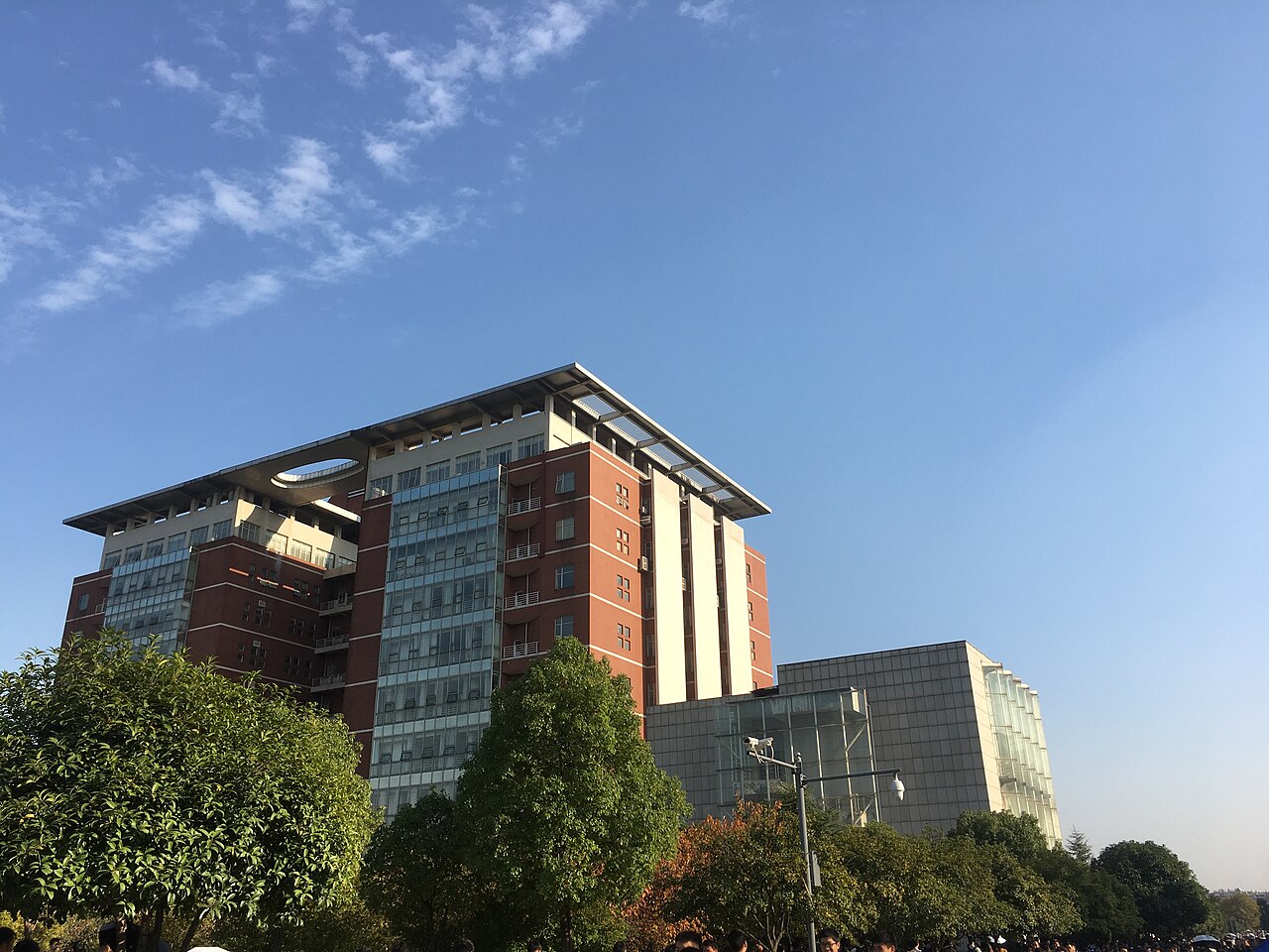 جامعة تشانغشا للعلوم والتكنولوجيا