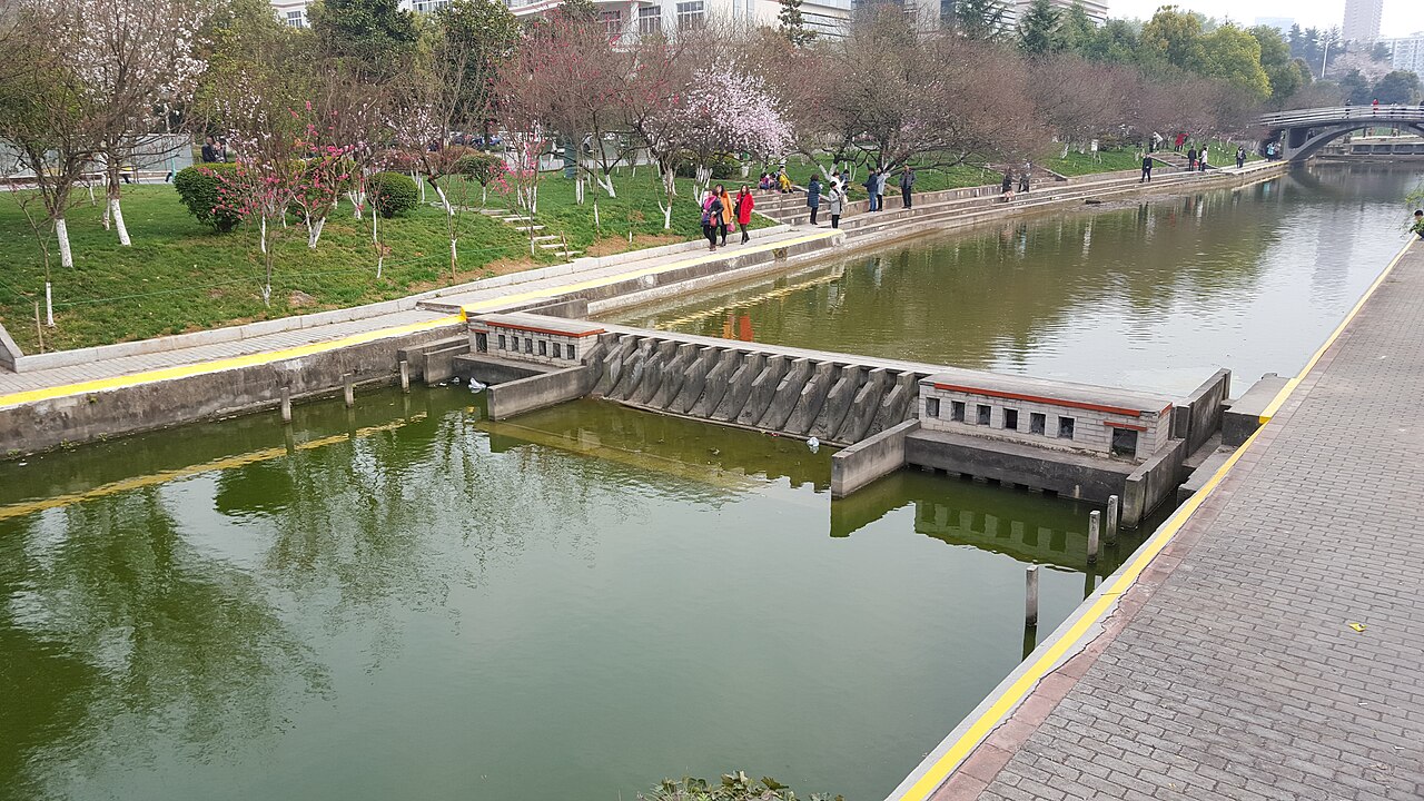 三峡大学