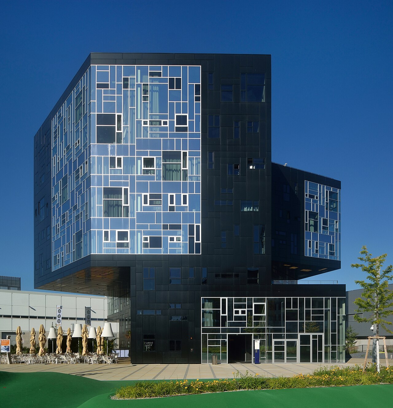 Wuzhou University