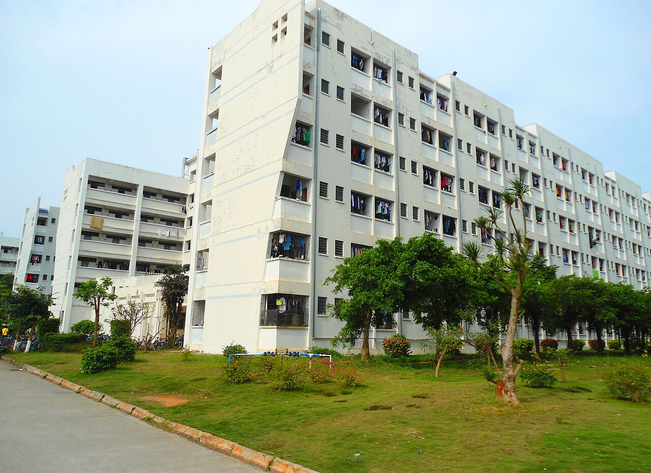 海南大学