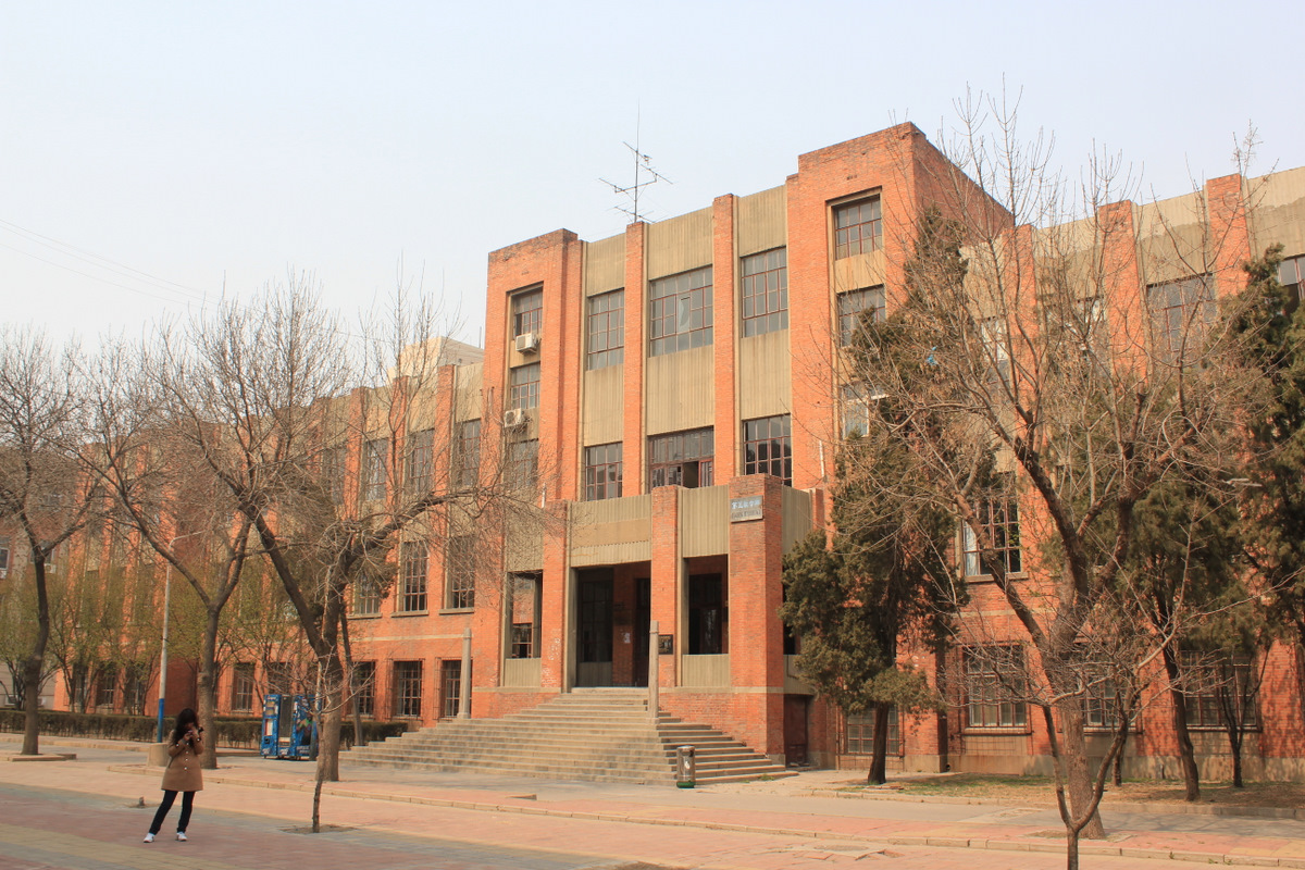 天津理工大学