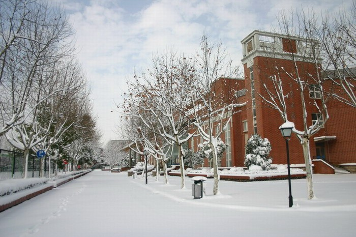 三江学院