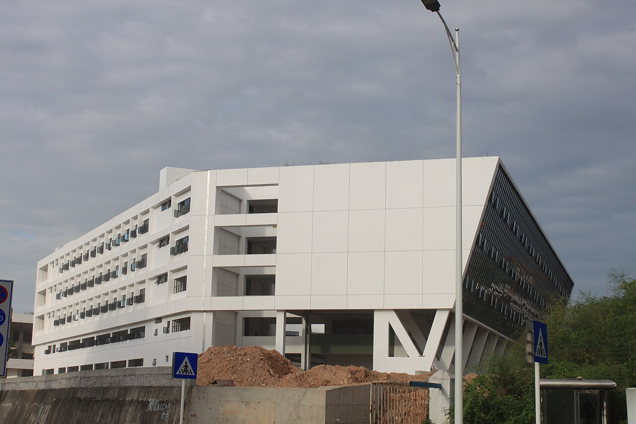 深圳大学