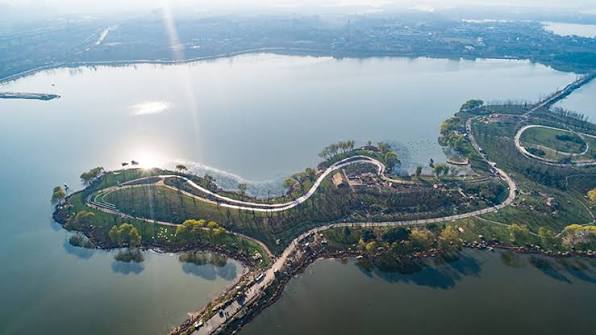 East Lake (Donghu)