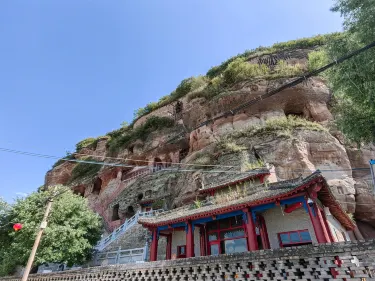 جبل هواقوو (جبل الزهور والفواكه)